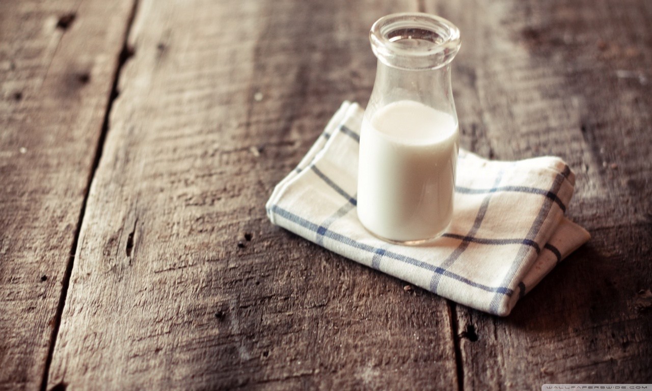milk bottle-wallpaper-1280x768